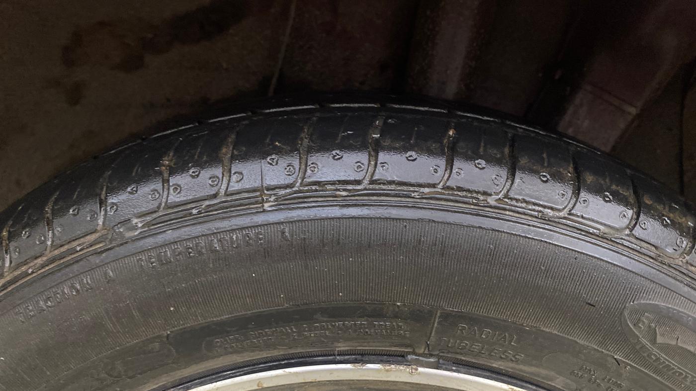 2018 Hyundai Grand i10 SPORTZ AT 1.2 KAPPA VTVT, Petrol, Automatic, 38,265 km, Left Rear Tyre Tread