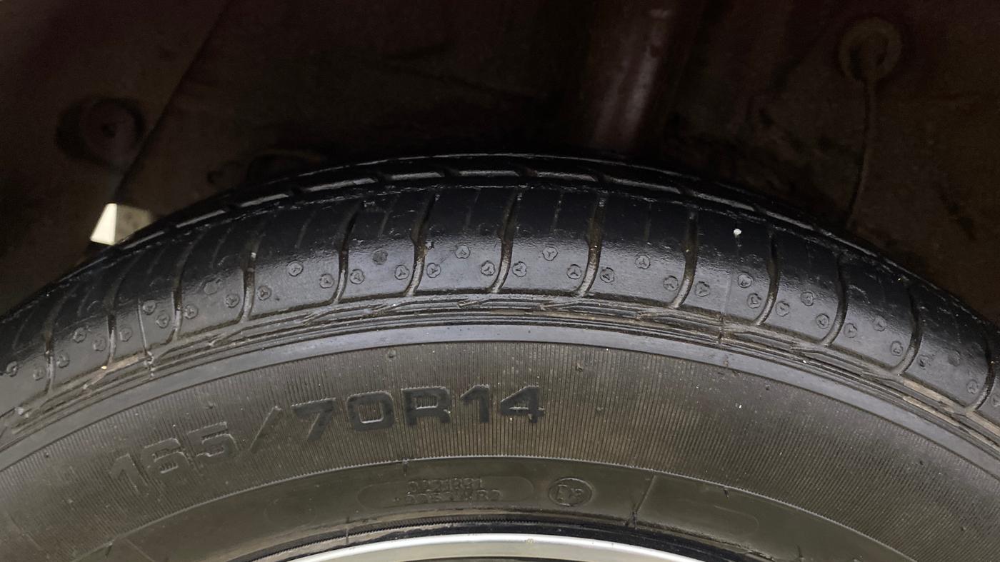 2018 Hyundai Grand i10 SPORTZ AT 1.2 KAPPA VTVT, Petrol, Automatic, 38,265 km, Right Rear Tyre Tread