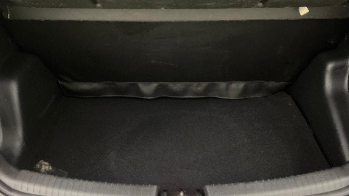 2018 Hyundai Grand i10 SPORTZ AT 1.2 KAPPA VTVT, Petrol, Automatic, 38,265 km, Boot Inside