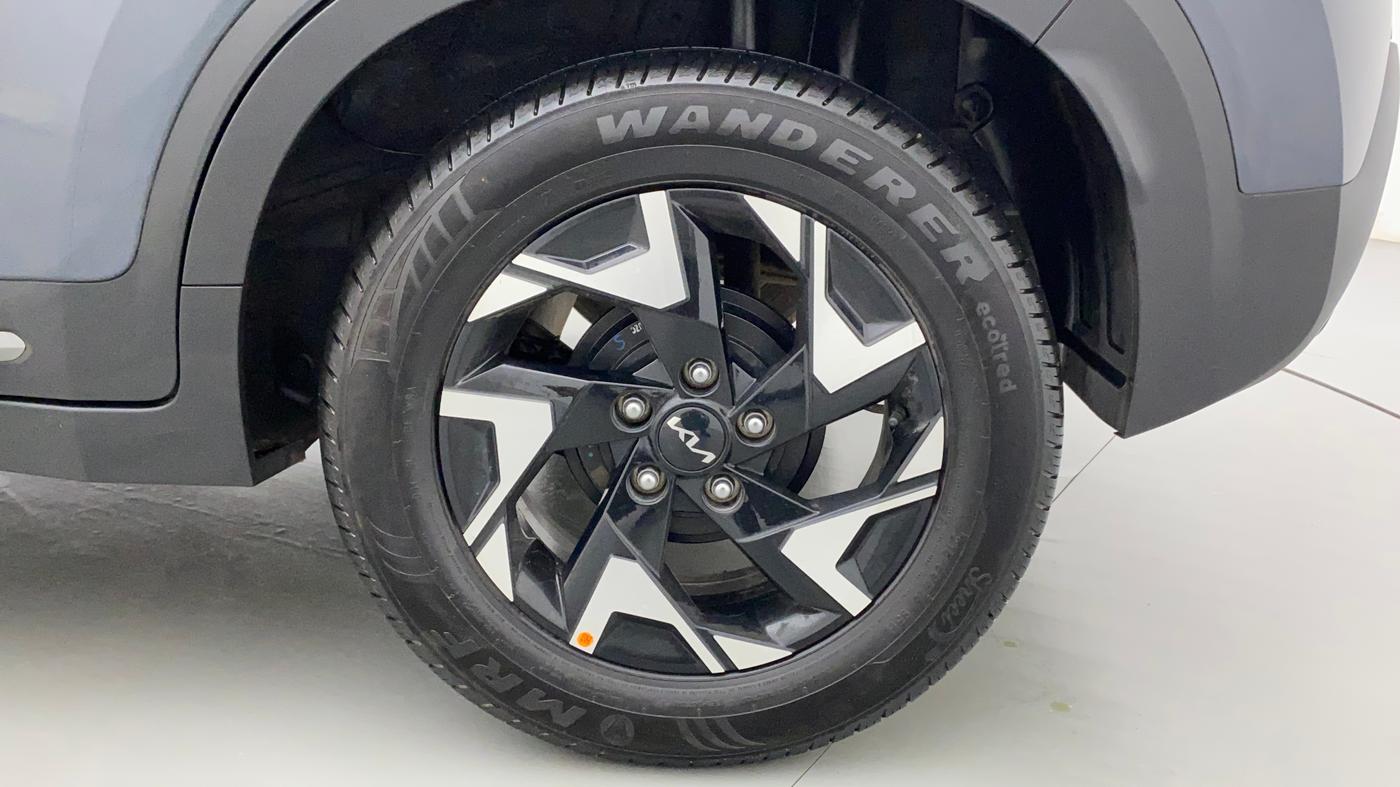 2023 KIA SONET X LINE 1.0 DCT, Petrol, Automatic, 8,126 km, Left Rear Wheel