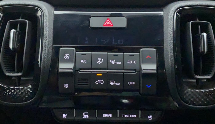 2023 KIA SONET X LINE 1.0 DCT, Petrol, Automatic, 8,126 km, Automatic Climate Control