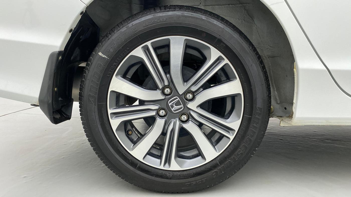 2021 Honda City V MT PETROL, Petrol, Manual, 11,035 km, Right Rear Wheel
