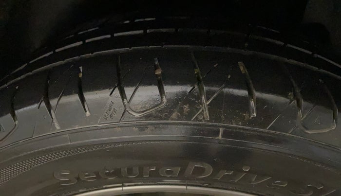 2022 KIA SELTOS HTX PETROL 1.5, Petrol, Manual, 38,780 km, Left Rear Tyre Tread