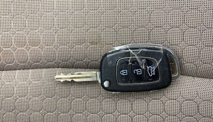 2017 Hyundai Elite i20 ASTA 1.2, Petrol, Manual, 67,582 km, Key Close Up