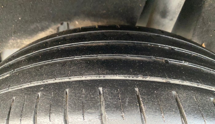 2019 Maruti Baleno ZETA PETROL 1.2, Petrol, Manual, 93,017 km, Left Rear Tyre Tread