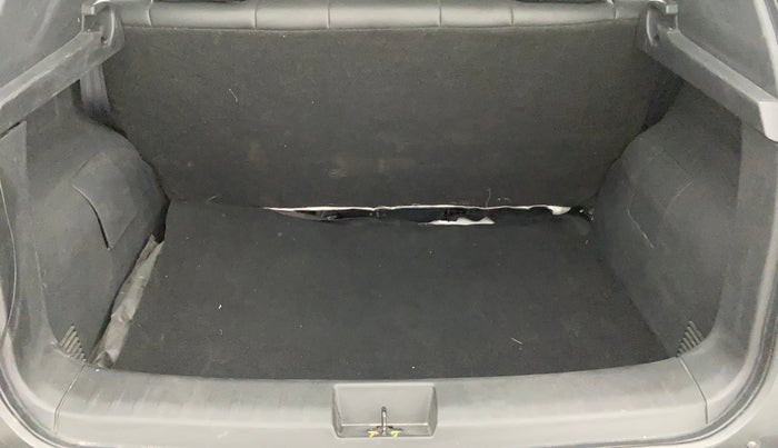 2024 Nissan MAGNITE XE, Petrol, Manual, 15,764 km, Boot Inside