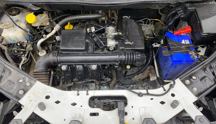 2024 Nissan MAGNITE XE, Petrol, Manual, 15,764 km, Engine View