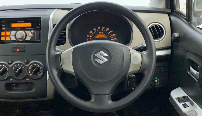 2013 Maruti Wagon R 1.0 LXI CNG, CNG, Manual, 93,984 km, Steering Wheel Close Up