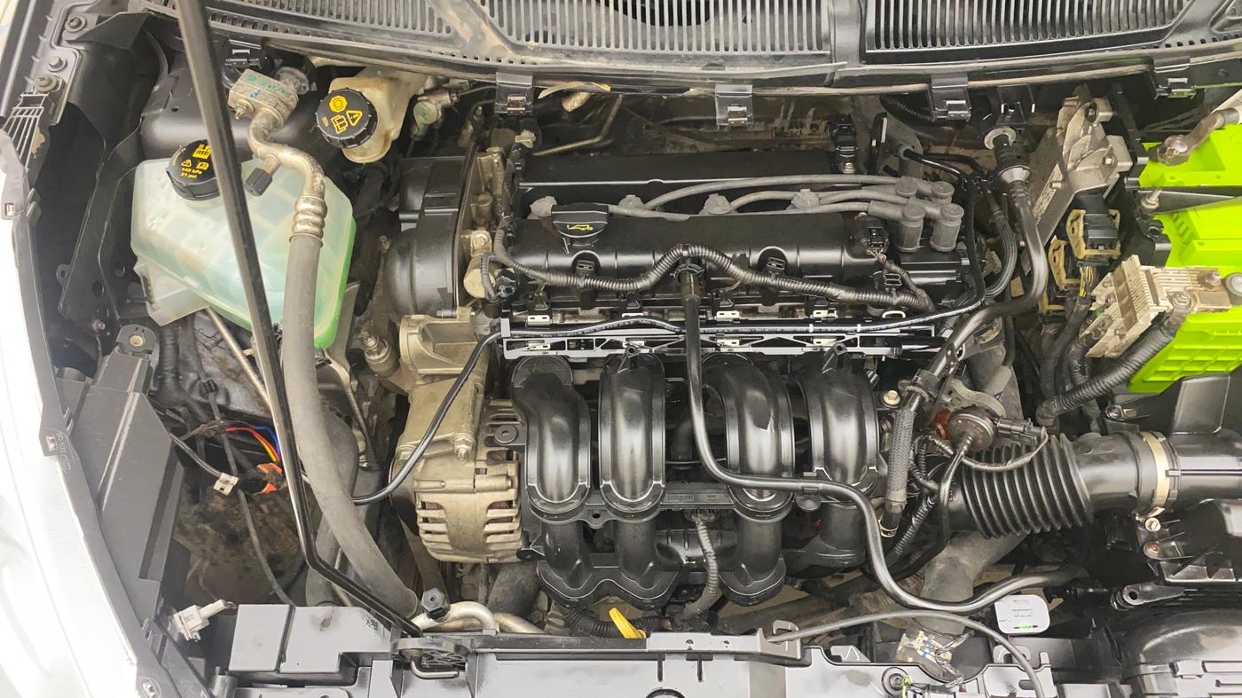 2015 Ford New Figo TREND 1.2 PETROL, Petrol, Manual, 47,154 km, Engine View - Right