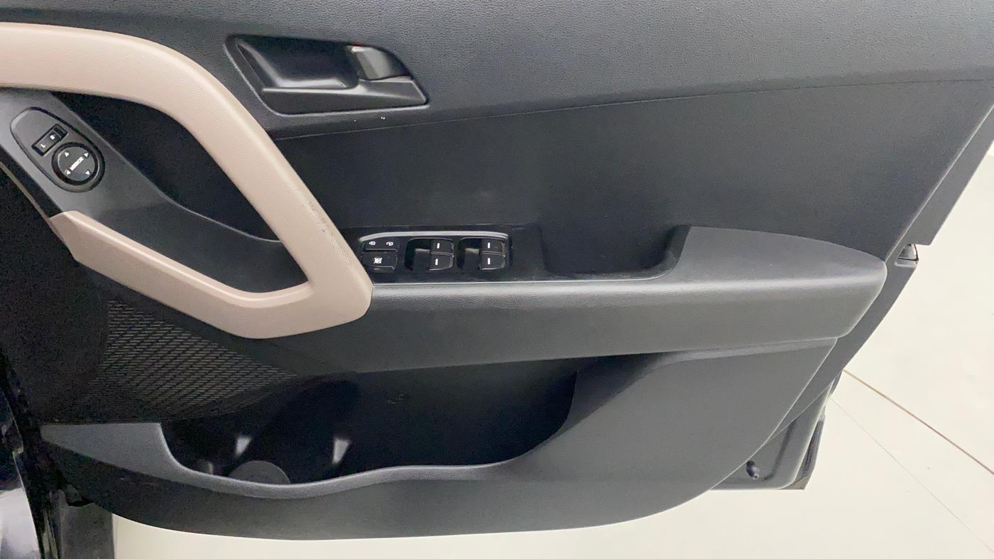 2017 Hyundai Creta E PLUS 1.6 PETROL, Petrol, Manual, 96,287 km, Driver Side Door Panels Control