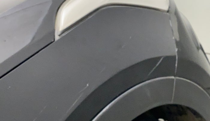 2017 Hyundai Creta E PLUS 1.6 PETROL, Petrol, Manual, 96,287 km, Right fender - Minor scratches