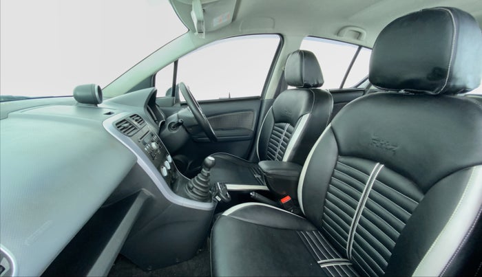 2015 Maruti Ritz ZXI, CNG, Manual, 65,693 km, Right Side Front Door Cabin