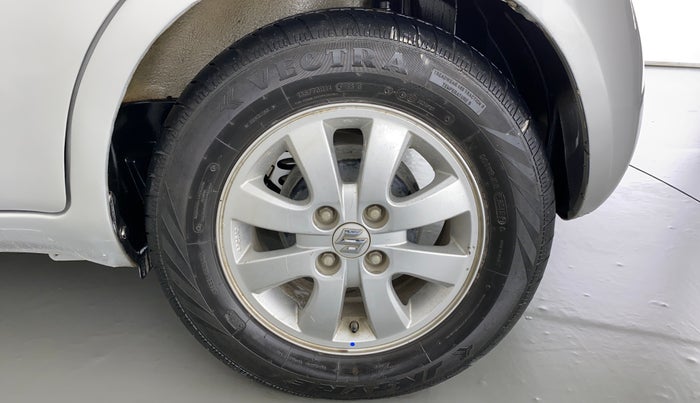 2015 Maruti Ritz ZXI, CNG, Manual, 65,693 km, Left Rear Wheel