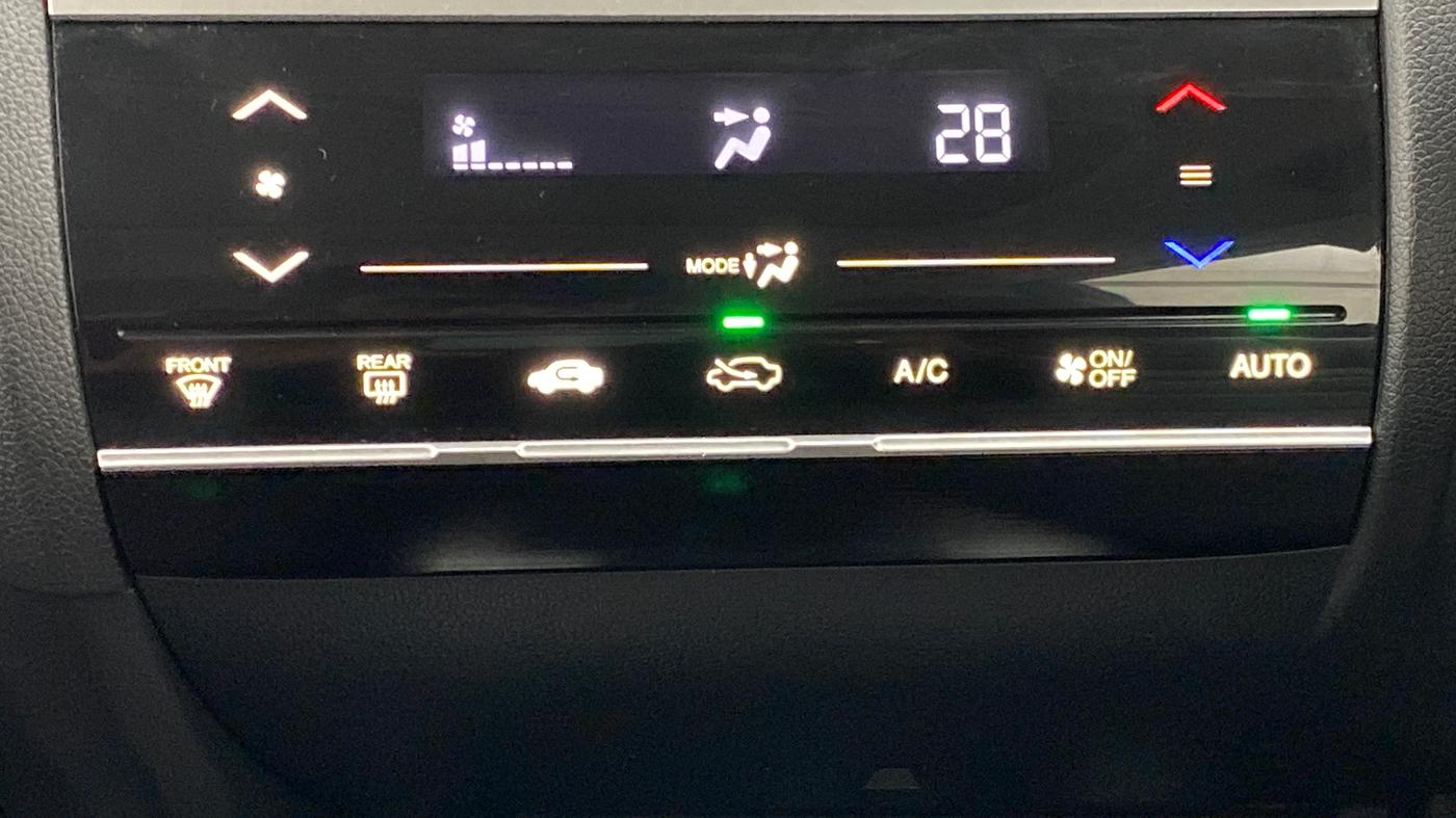 2018 Honda WR-V 1.2 i-VTEC VX MT, Petrol, Manual, 17,934 km, Automatic Climate Control