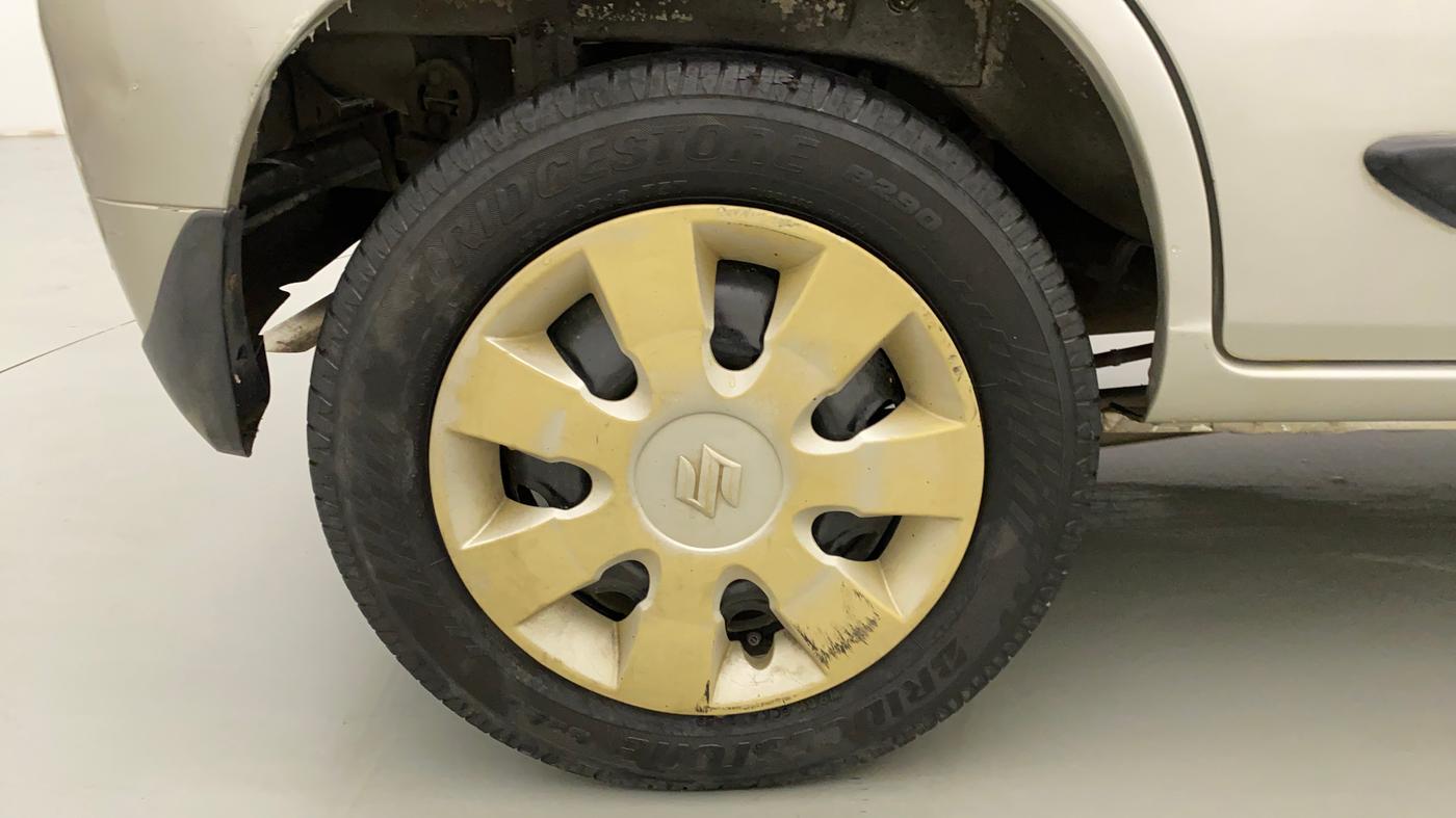 2013 Maruti Alto K10 VXI, Petrol, Manual, 26,107 km, Right Rear Wheel