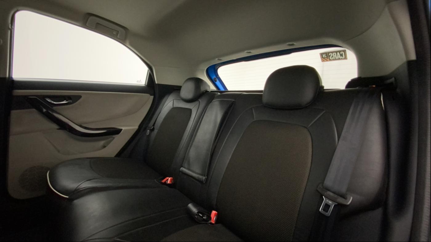 2021 Tata NEXON XZ PLUS PETROL SUNROOF, Petrol, Manual, 21,929 km, Right Side Rear Door Cabin