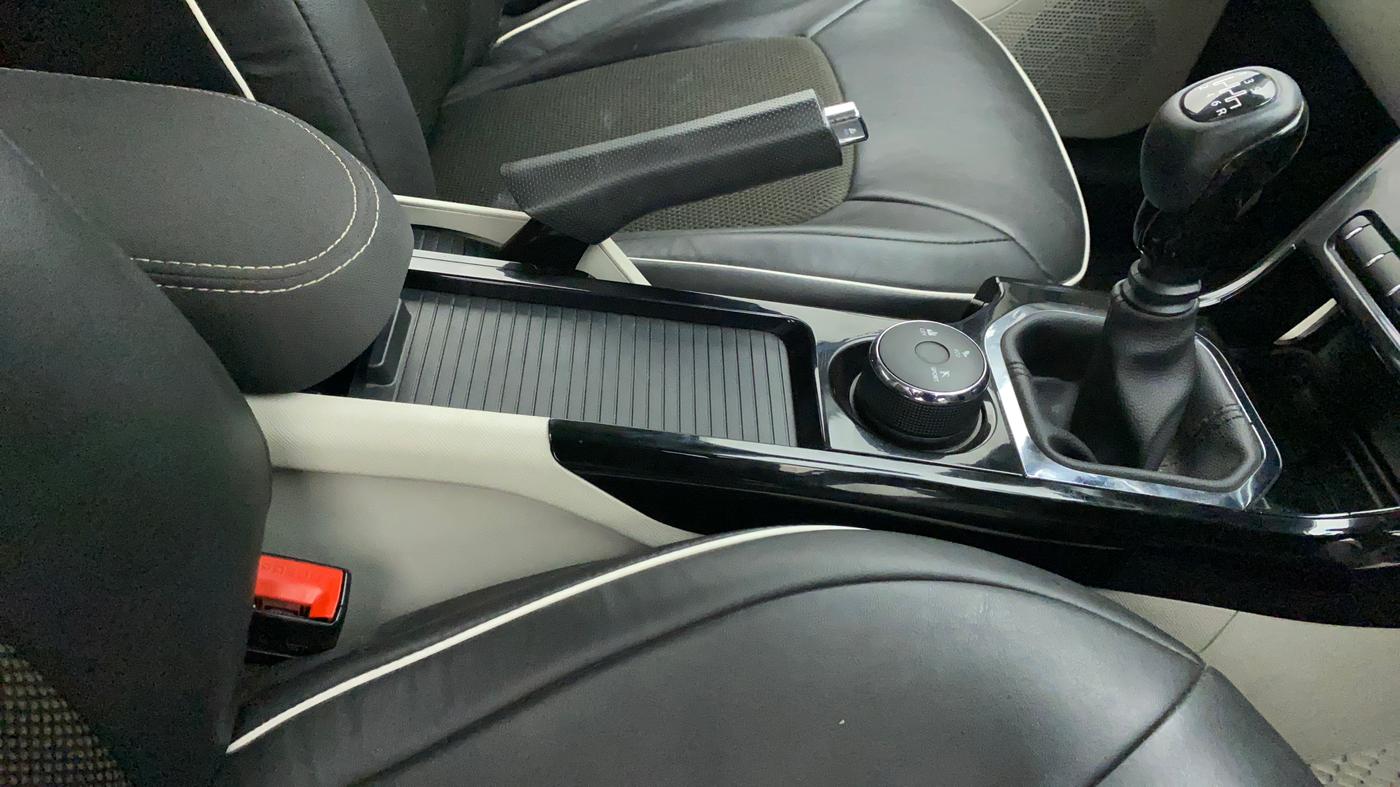 2021 Tata NEXON XZ PLUS PETROL SUNROOF, Petrol, Manual, 21,929 km, Gear Lever