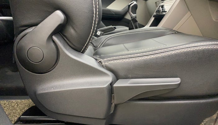 2022 Volkswagen TAIGUN HIGHLINE 1.0 TSI MT, Petrol, Manual, 29,274 km, Driver Side Adjustment Panel