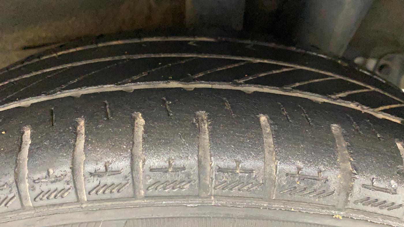 2014 Hyundai Xcent S 1.2, Petrol, Manual, 43,047 km, Left Rear Tyre Tread