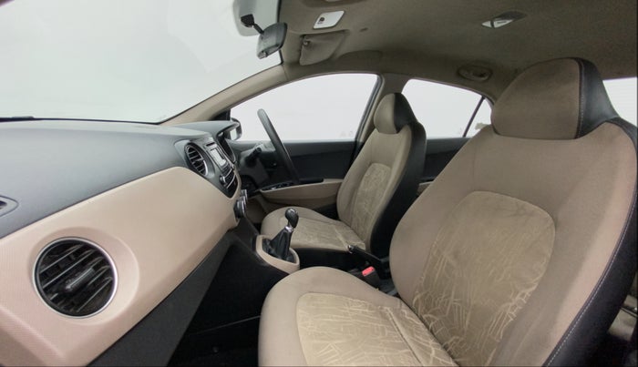 2014 Hyundai Xcent S 1.2, Petrol, Manual, 43,047 km, Right Side Front Door Cabin