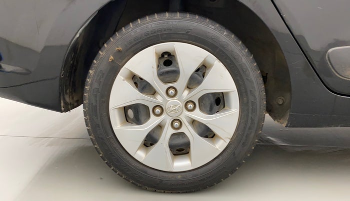 2014 Hyundai Xcent S 1.2, Petrol, Manual, 43,047 km, Right Rear Wheel