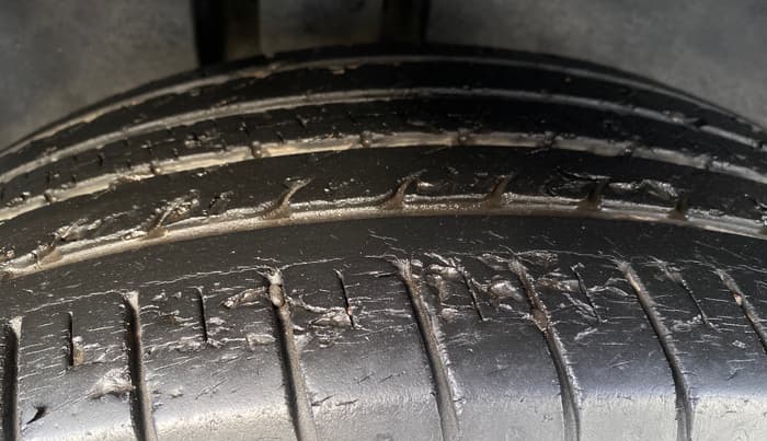 2020 MG HECTOR SHARP 1.5 DCT PETROL, Petrol, Automatic, 37,130 km, Right Rear Tyre Tread