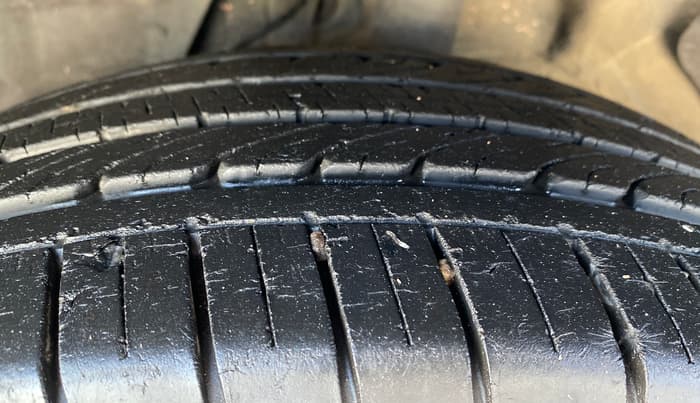2020 MG HECTOR SHARP 1.5 DCT PETROL, Petrol, Automatic, 37,130 km, Left Front Tyre Tread