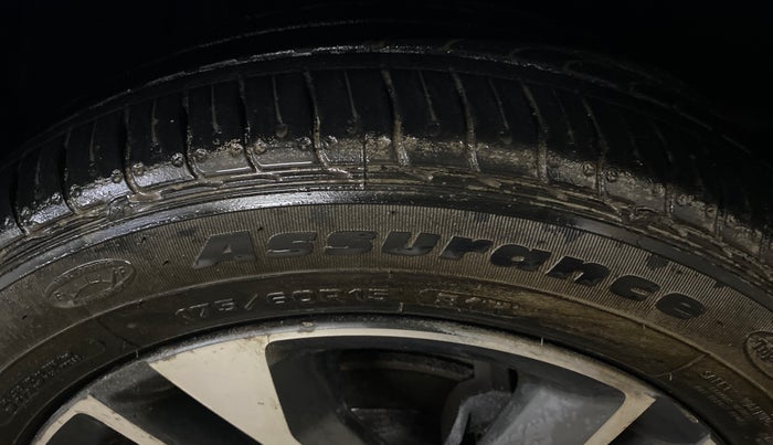 2020 Tata Tiago XZ PLUS PETROL, Petrol, Manual, 40,221 km, Right Front Tyre Tread