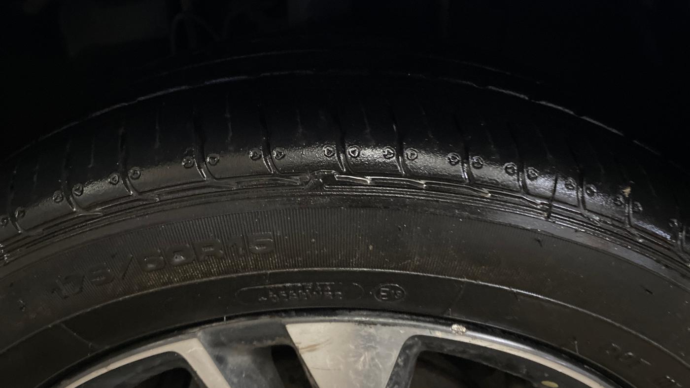 2020 Tata Tiago XZ PLUS PETROL, Petrol, Manual, 40,221 km, Left Front Tyre Tread