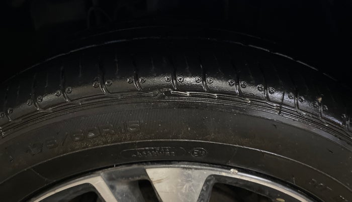 2020 Tata Tiago XZ PLUS PETROL, Petrol, Manual, 40,221 km, Left Front Tyre Tread