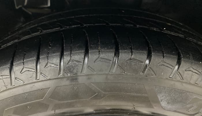 2021 Tata Tiago XT PETROL, Petrol, Manual, 1,35,556 km, Left Front Tyre Tread