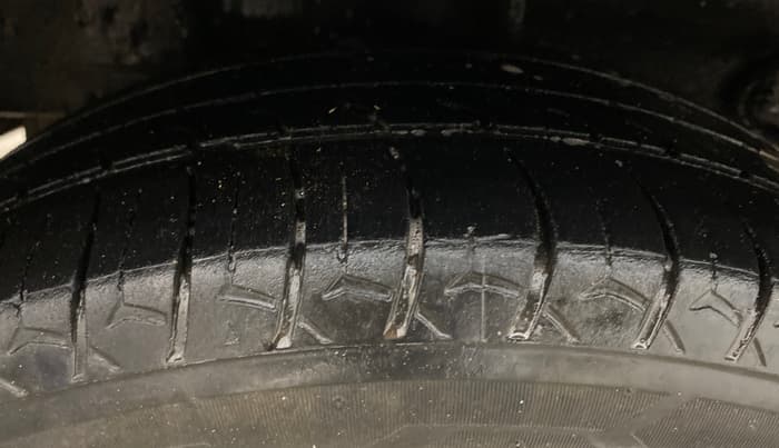 2021 Tata Tiago XT PETROL, Petrol, Manual, 1,35,556 km, Right Rear Tyre Tread