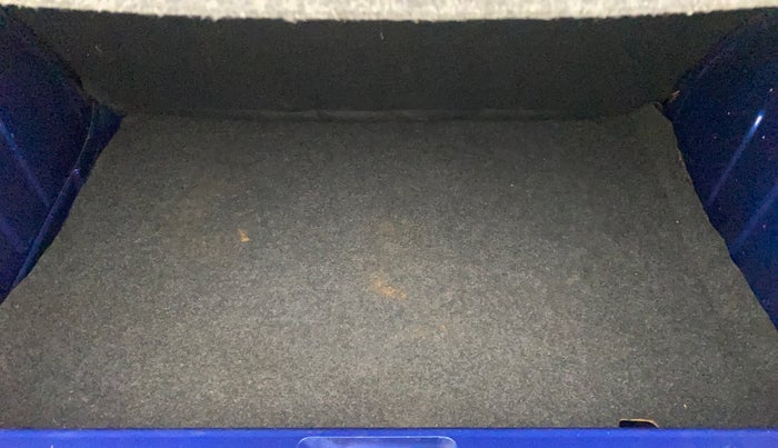 2019 Renault Kwid CLIMBER 1.0 AMT, Petrol, Automatic, 31,428 km, Boot Inside