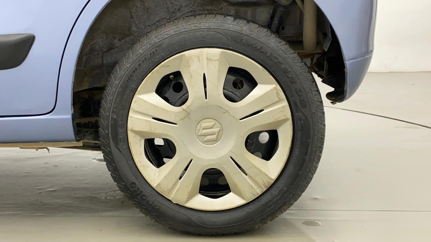 2013 Maruti Wagon R 1.0 VXI, Petrol, Manual, 1,05,115 km, Left Rear Wheel
