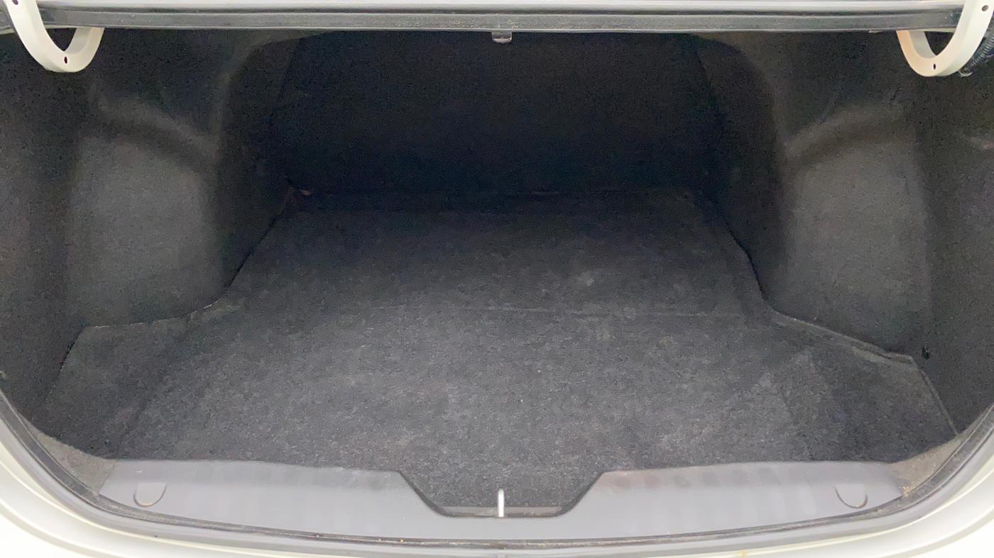 2016 Maruti Ciaz ZXI+, Petrol, Manual, 63,012 km, Boot Inside