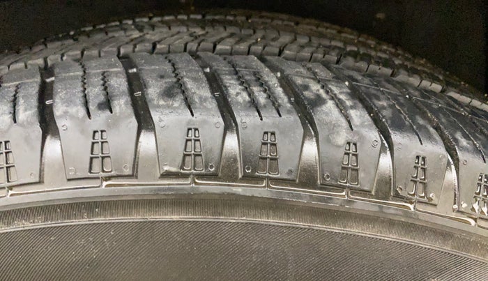 2023 Mahindra SCORPIO-N Z8 L PETROL AT 7 STR, Petrol, Automatic, 20,841 km, Left Rear Tyre Tread