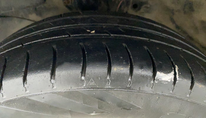 2013 Honda Amaze 1.2L I-VTEC VX, Petrol, Manual, 82,058 km, Left Front Tyre Tread