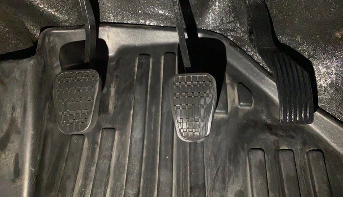 2021 Tata ALTROZ XE PETROL, Petrol, Manual, 42,989 km, Pedals