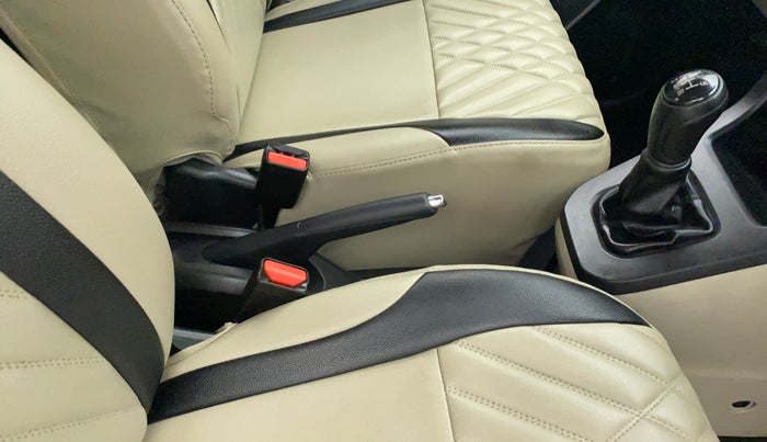 2020 Maruti New Wagon-R ZXI 1.2, Petrol, Manual, 40,345 km, Gear Lever