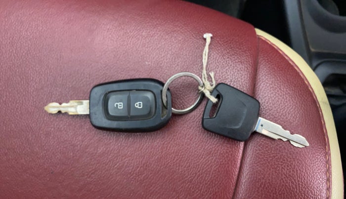 2018 Datsun Redi Go T(O) 1.0, Petrol, Manual, 69,854 km, Key Close Up
