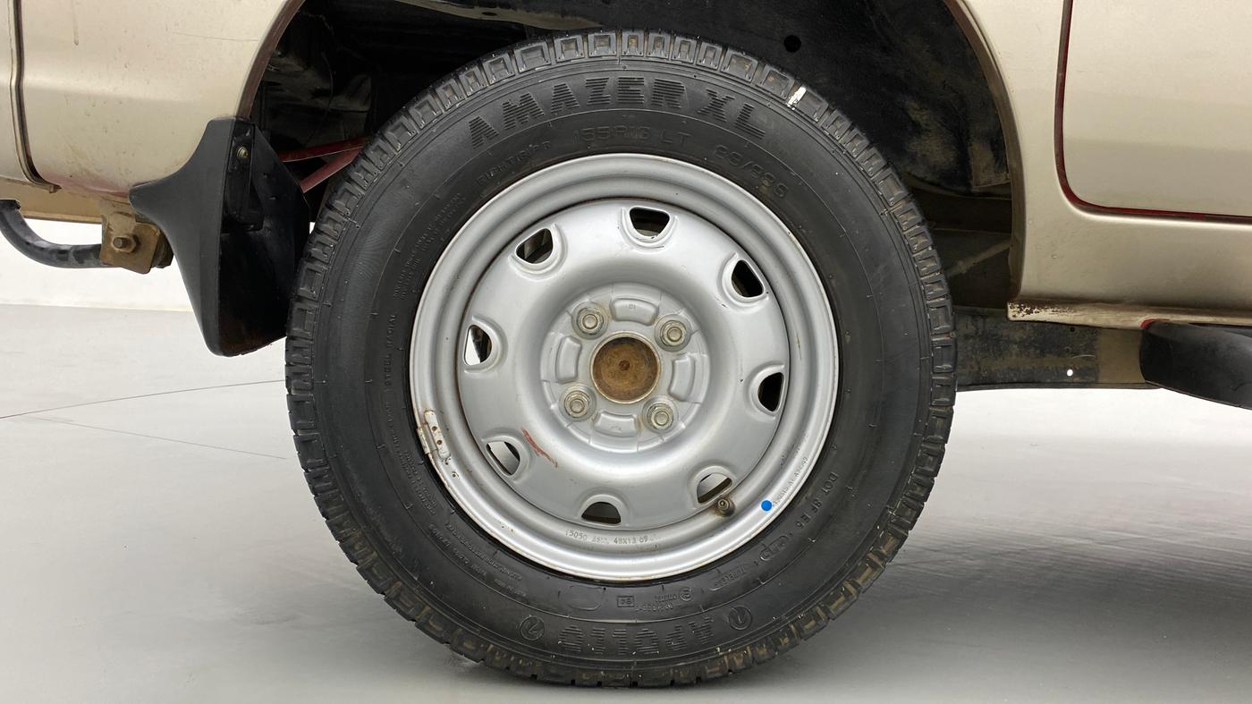 2015 Maruti Eeco 5 STR WITH AC PLUSHTR, Petrol, Manual, 14,533 km, Right Rear Wheel