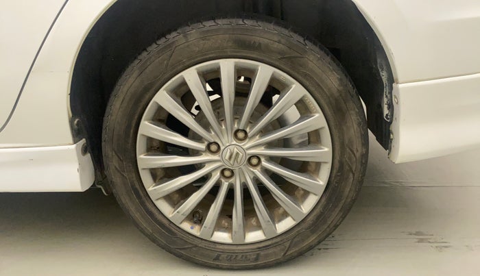 2015 Maruti Ciaz ZDI+ SHVS, Diesel, Manual, 46,320 km, Left Rear Wheel