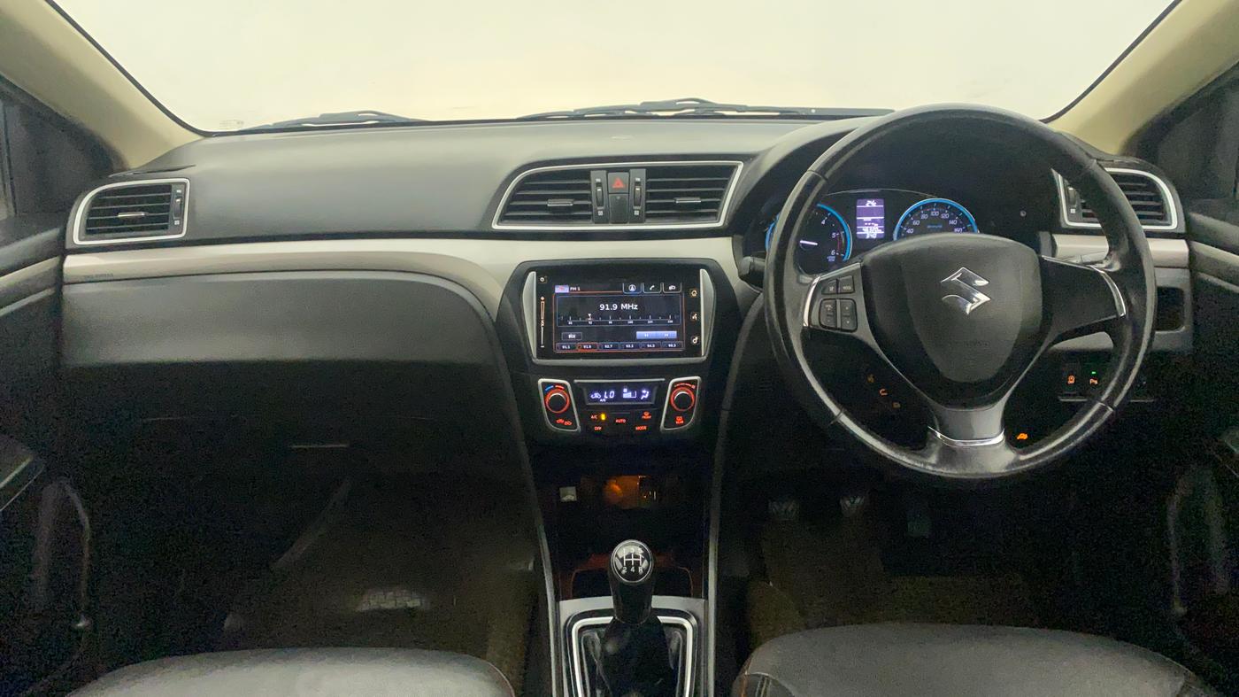 2015 Maruti Ciaz ZDI+ SHVS, Diesel, Manual, 46,320 km, Dashboard