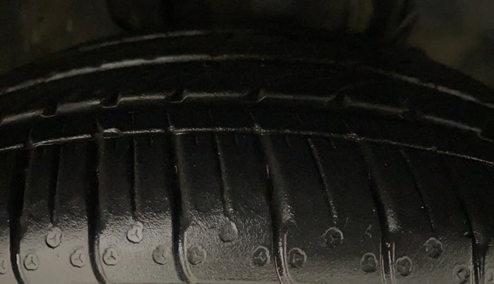 2021 Tata TIAGO NRG XZ AMT, Petrol, Automatic, 34,041 km, Right Front Tyre Tread