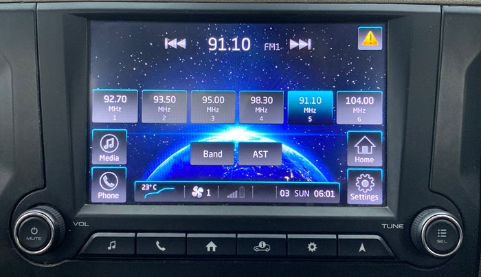 2019 Mahindra Scorpio S11, Diesel, Manual, 86,765 km, Infotainment System