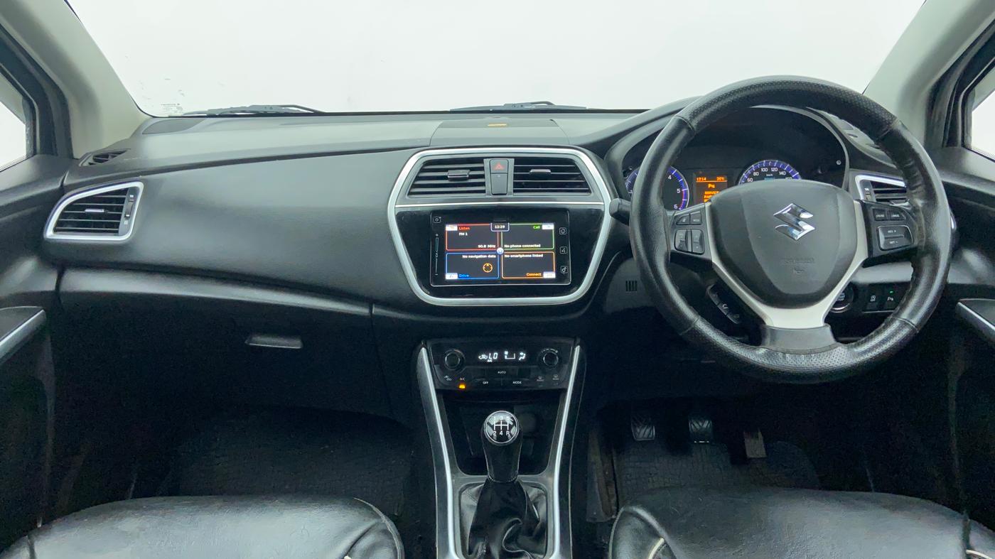 2018 Maruti S Cross ZETA 1.3, Diesel, Manual, 73,478 km, Dashboard