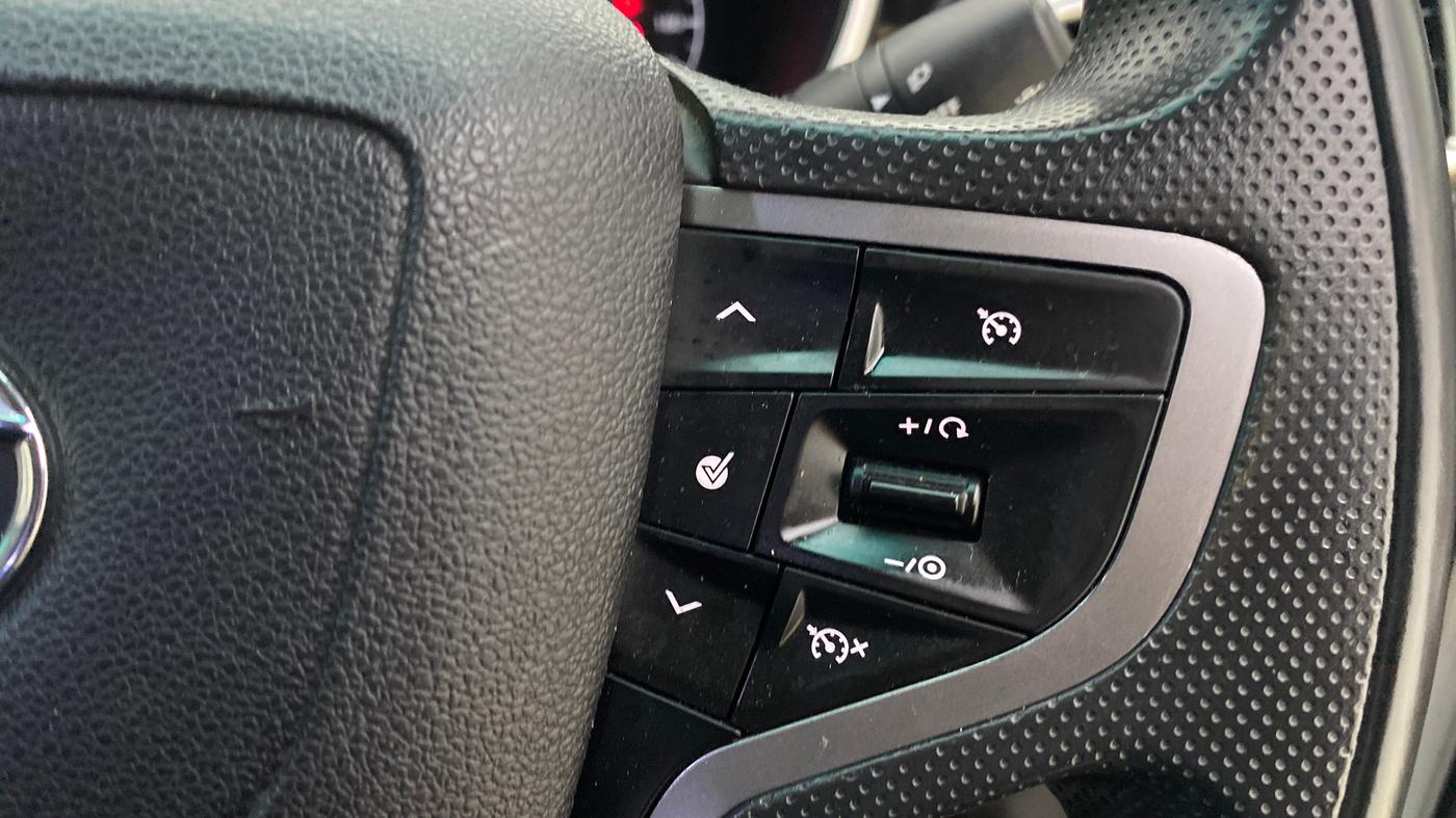 2019 Tata Harrier XZ PLUS 2.0L, Diesel, Manual, 75,989 km, Adaptive Cruise Control