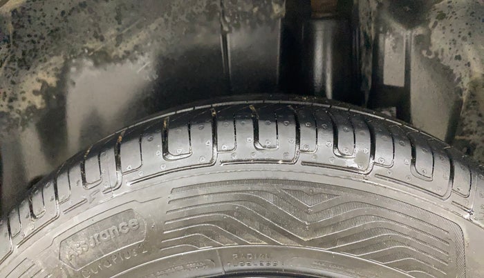 2017 Maruti Swift VDI (O), Diesel, Manual, 48,197 km, Left Rear Tyre Tread