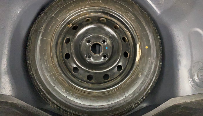 2017 Maruti Swift VDI (O), Diesel, Manual, 48,197 km, Spare Tyre