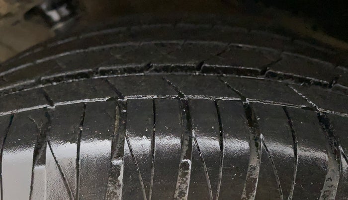 2021 Toyota URBAN CRUISER PREMIUM GRADE AT, Petrol, Automatic, 10,637 km, Left Front Tyre Tread